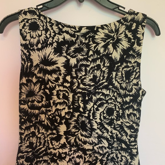 (Size MP) 🦋Ann Taylor Dress - Picture 7 of 10